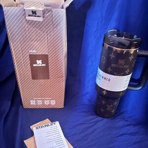 Stanley Louis Vuitton Cup